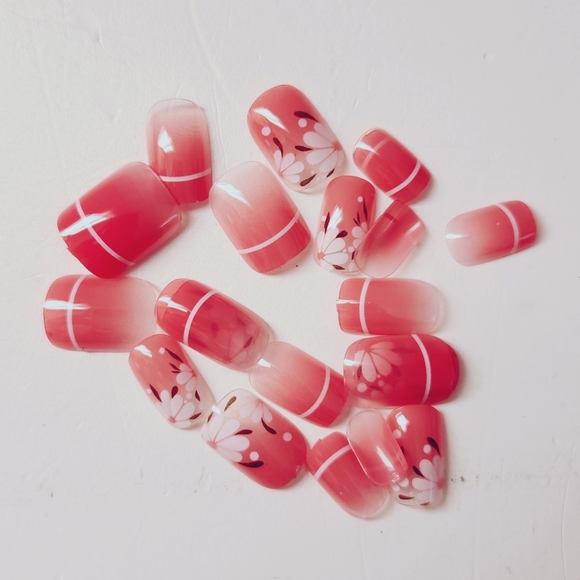 🐢2/$15 Peachy Red with Summer Flower Press On Nails - Picture 5 of 9